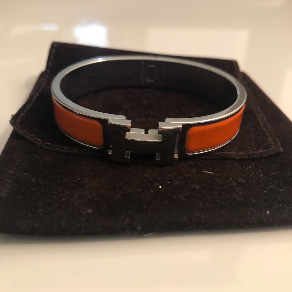 Hermes - Picture 2 of 4